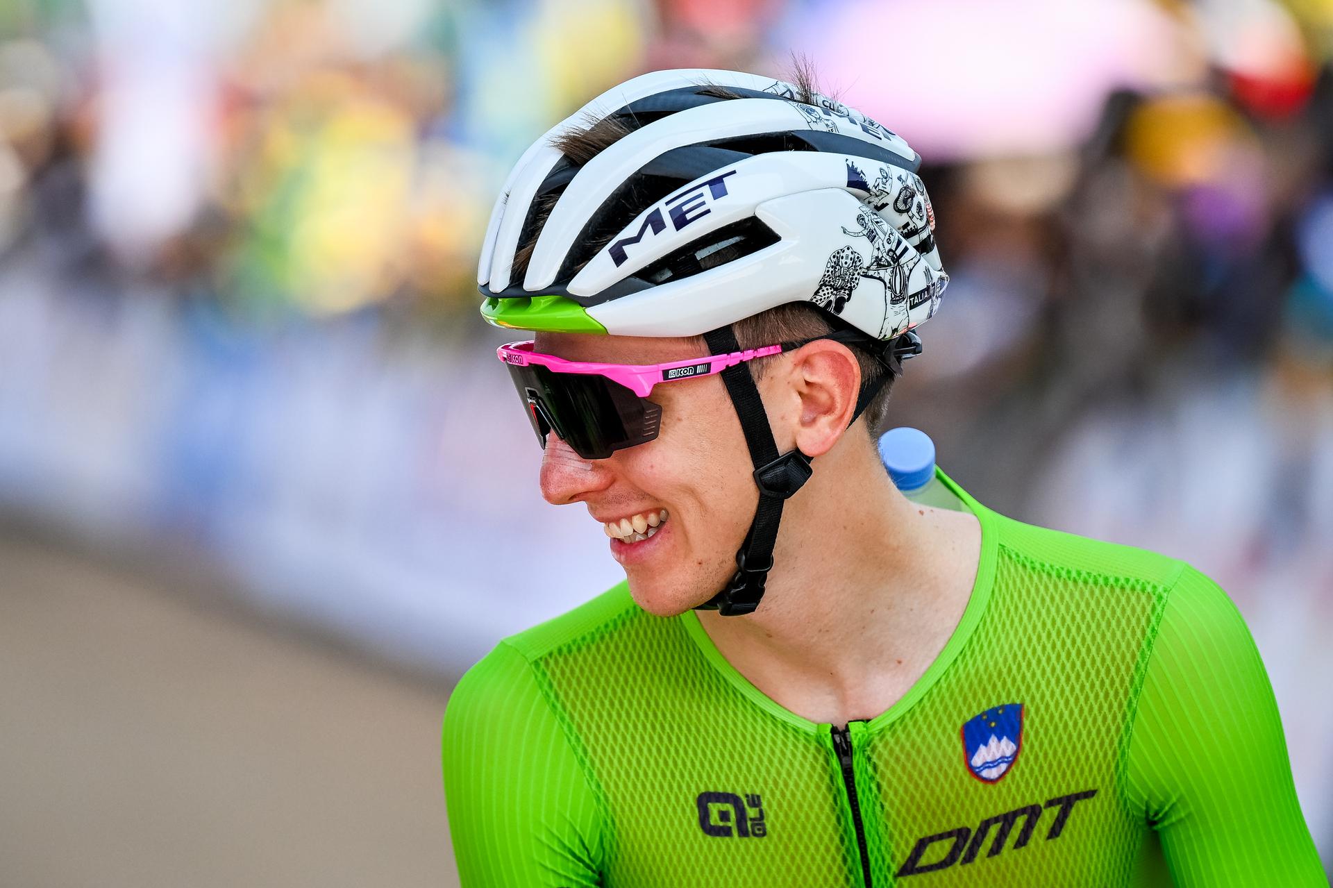Slovenian Tadej Pogacar pictured at the start of the elite men road race (267,5 km) at the cycling road World Championships in Kigali, Rwanda, Sunday 28 September 2025. The 2025 UCI Road World Championships take place from 21 to 28 September in Kigali, Rwanda. BELGA PHOTO DIRK WAEM