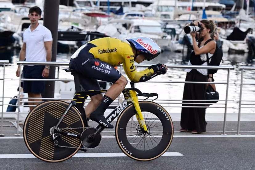 Team Visma-Lease a bike's Belgian rider Wout van Aert competes during the first stage of the Vuelta a Espana 2026, a 9,4 km time-trial between Monaco and Monaco on August 22, 2026. Miguel MEDINA / AFP