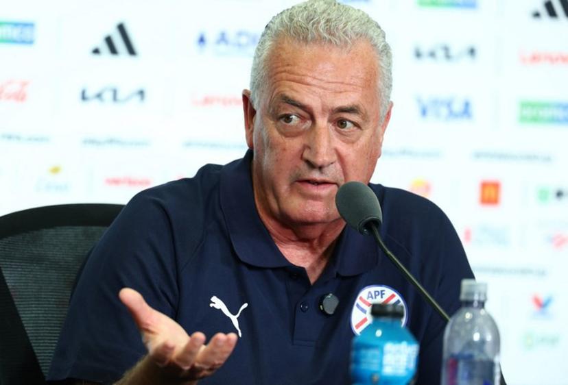 Paraguay's Argentine head coach Gustavo Alfaro speaks during a press conference at Philadelphia stadium on the eve of the 2026 World Cup football tournament round of 16 match against France, in Philadelphia on July 3, 2026. FRANCK FIFE / AFP